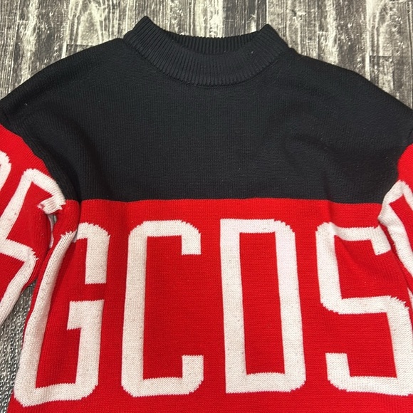 GCDS Sweater size large - Picture 3 of 10